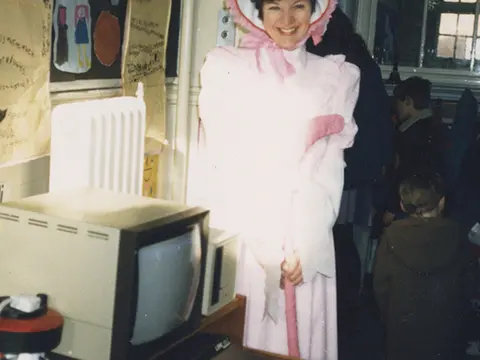 Who\\\'s the mystery lady?